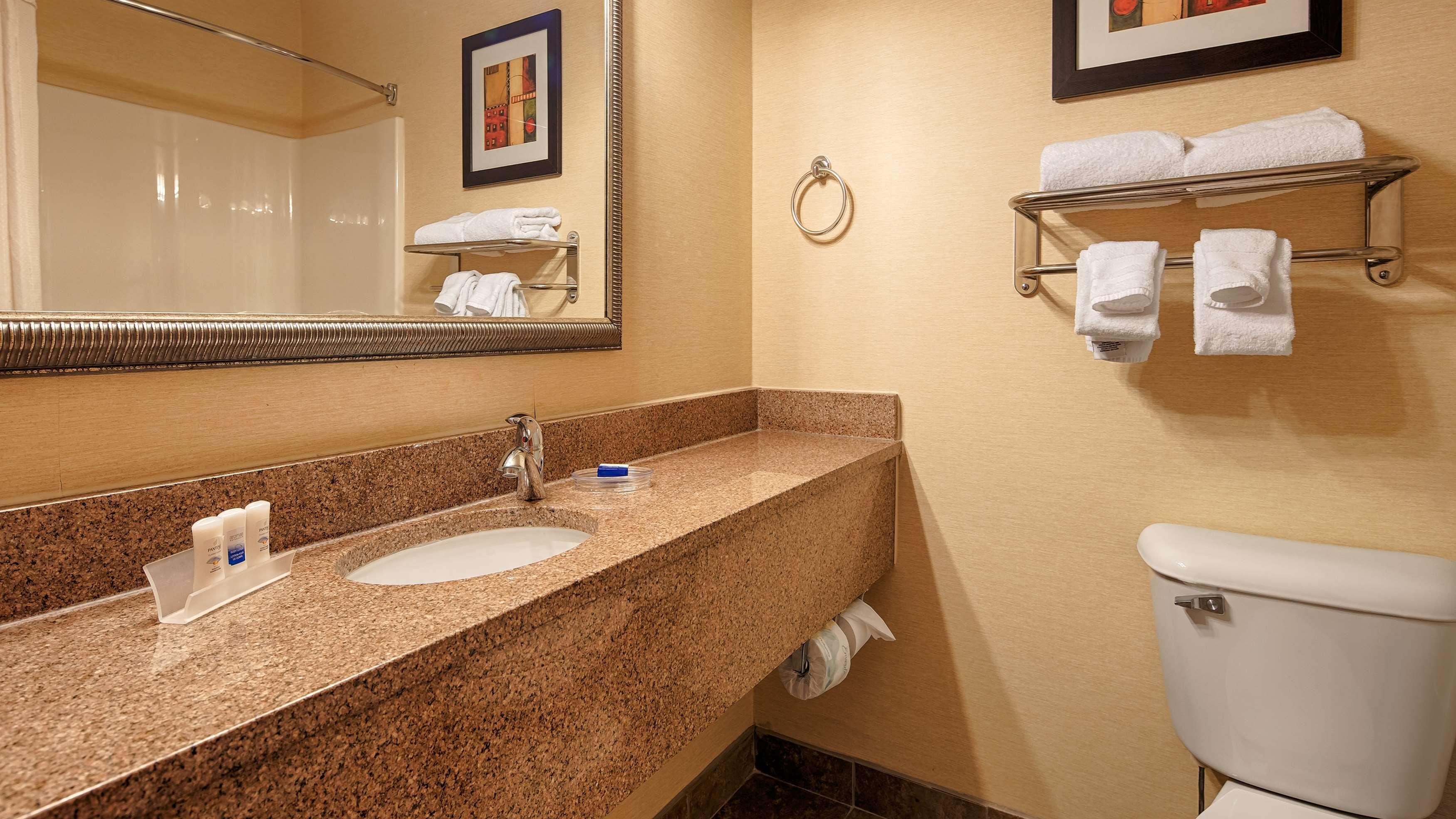 Best Western Plus Понтун-Бич Экстерьер фото